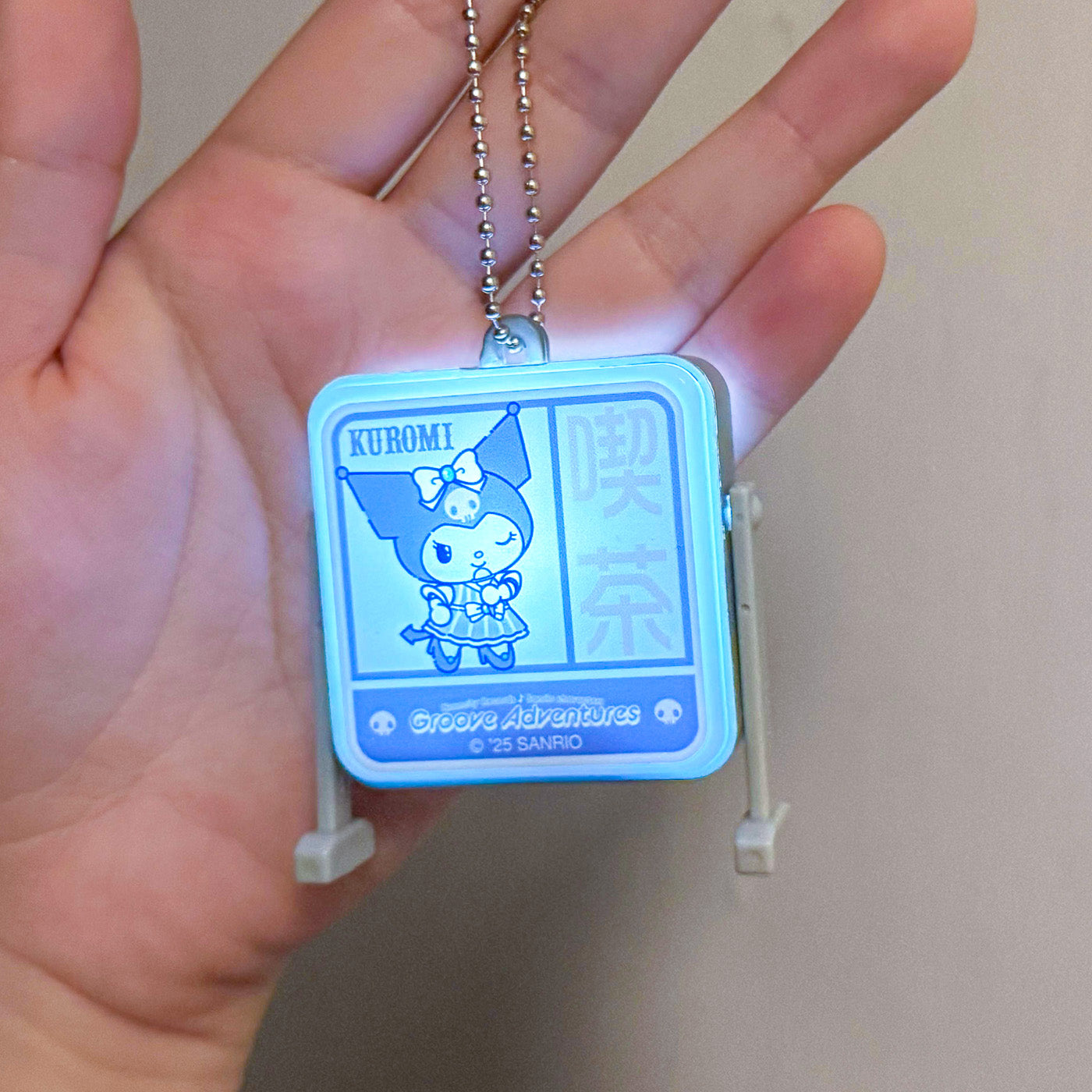 NCR x Sanrio Exclusive: 80s Idols Kissa Light Sign  Blind Box (Light Up!)
